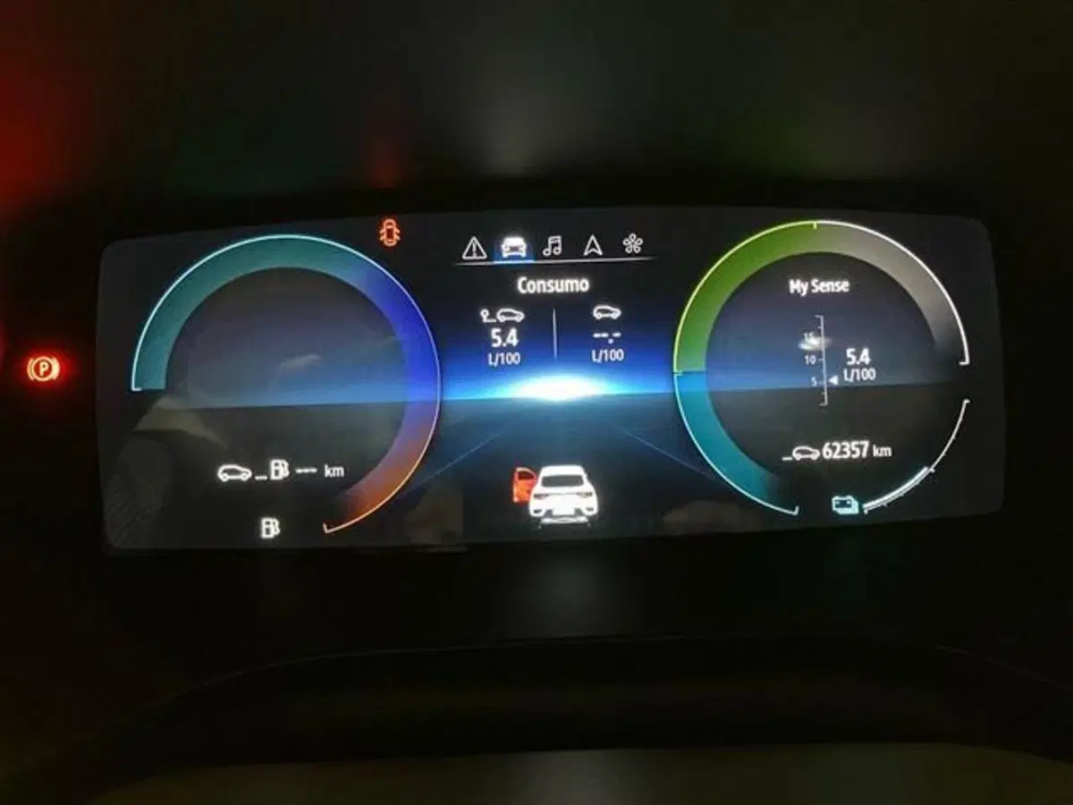 Renault Arkana usata a Como (12)