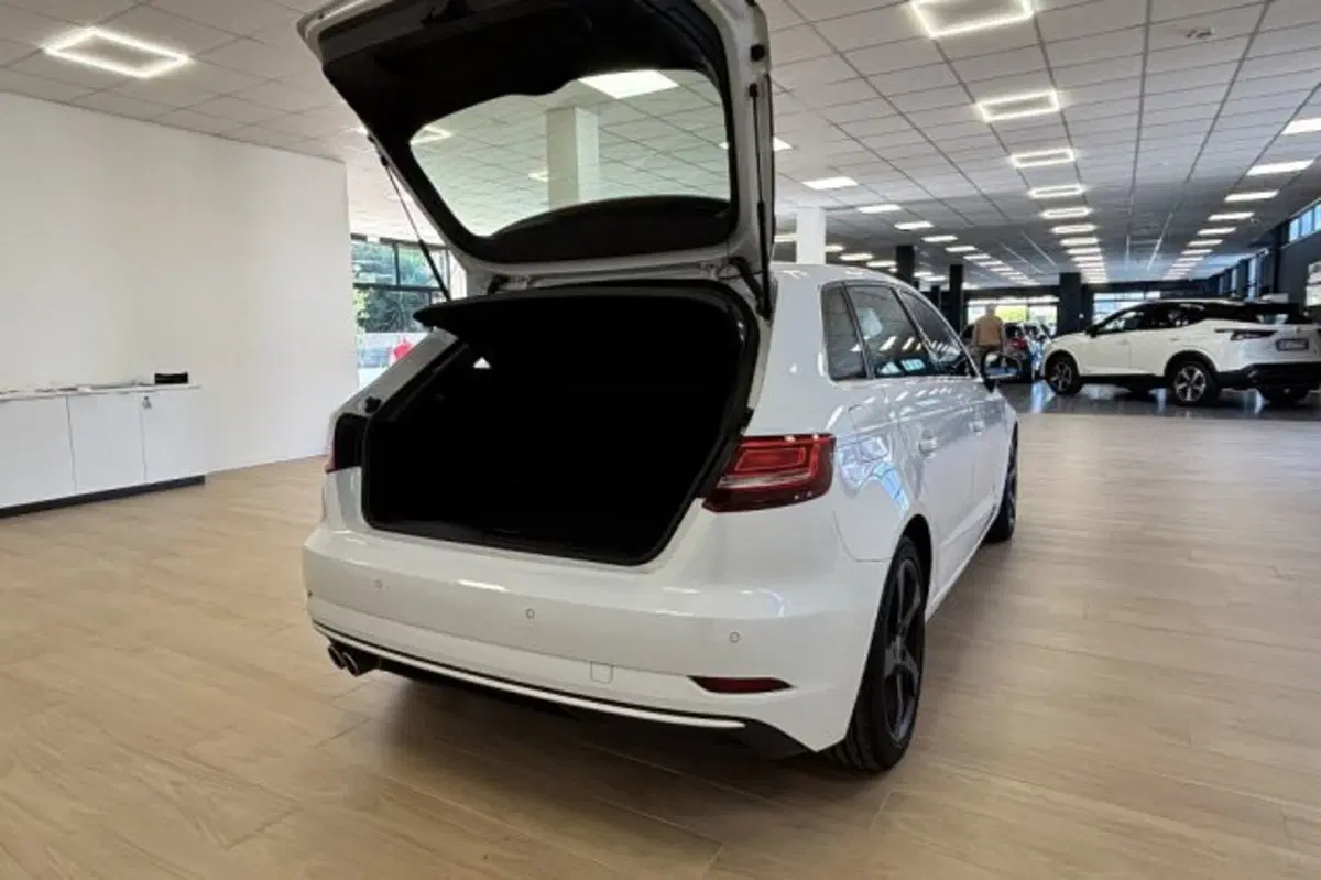 Audi A3 Sportback usata a Latina (7)