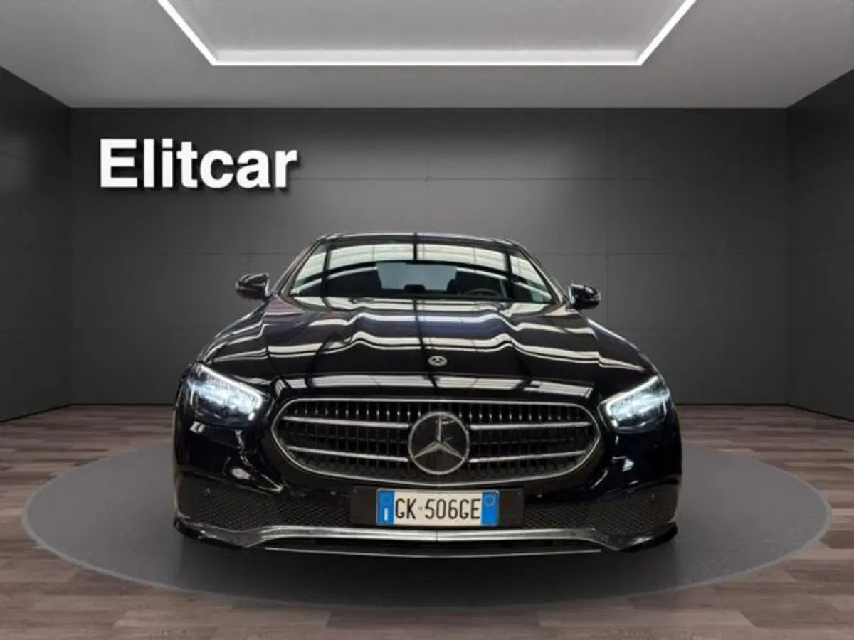 Mercedes-Benz Classe E usata a Milano (2)