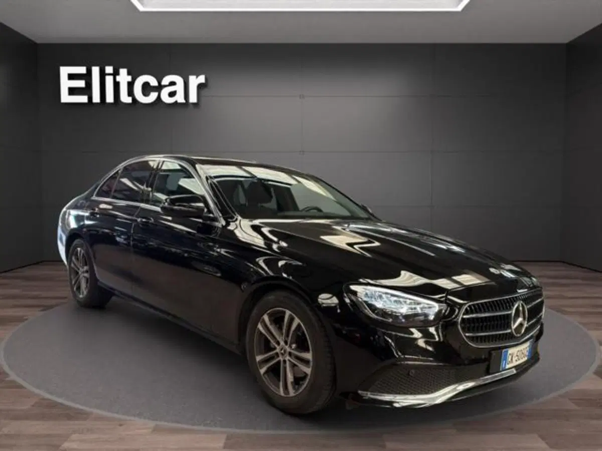 Mercedes-Benz Classe E usata a Milano (3)