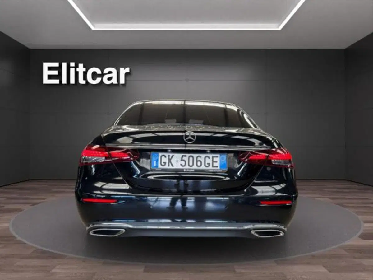 Mercedes-Benz Classe E usata a Milano (5)