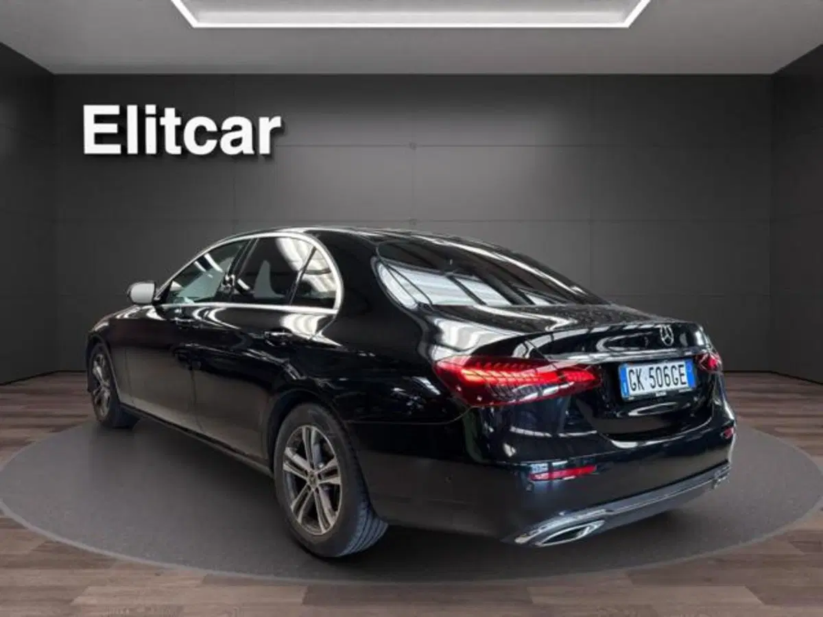 Mercedes-Benz Classe E usata a Milano (6)