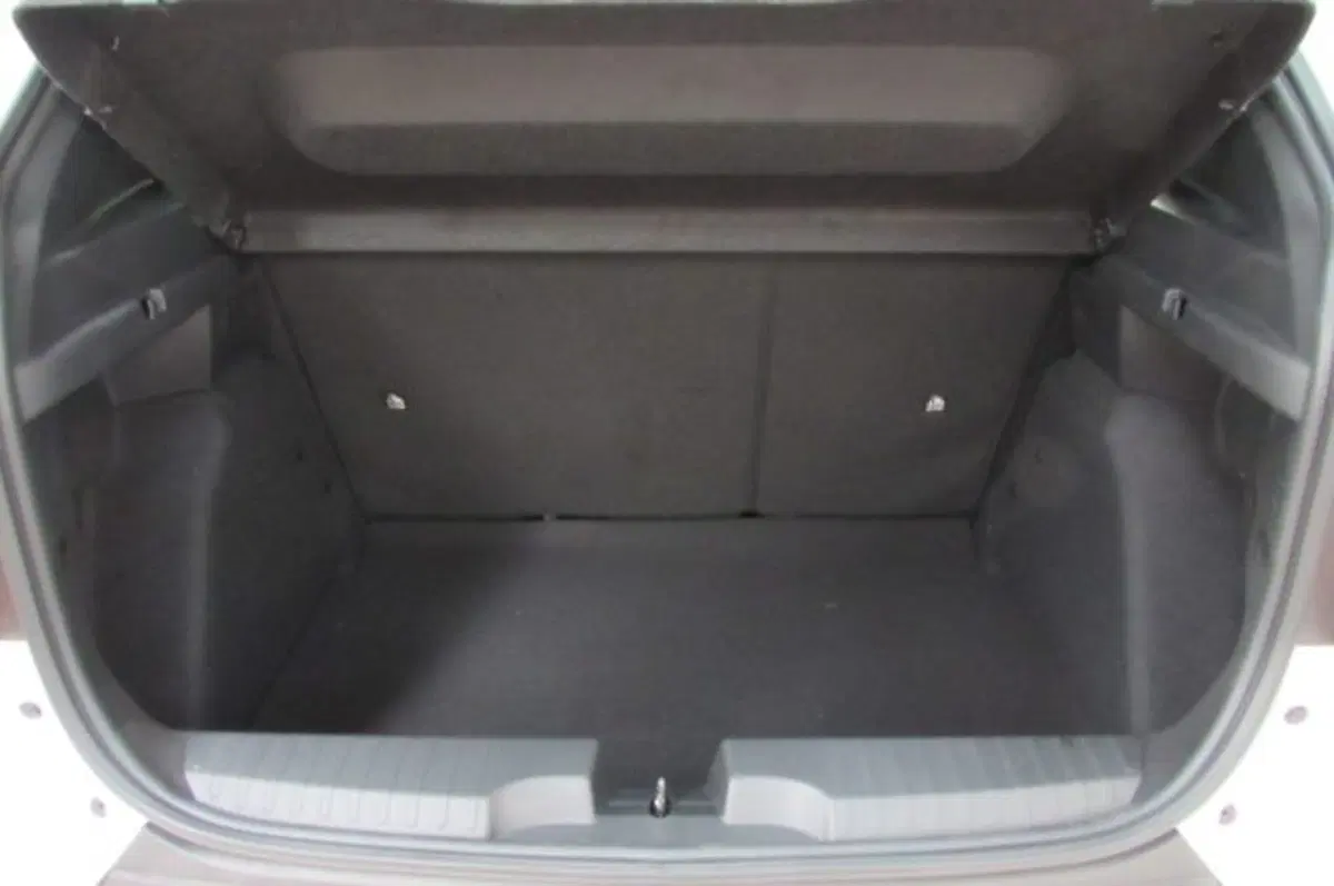 Fiat Grande Panda nuova a Milano (14)