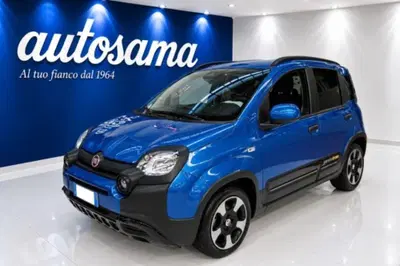 Fiat Panda Cross 1.0 firefly hybrid Cross s&s 70cv 5p.ti del 2025 usata a Rho