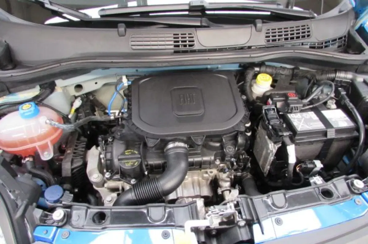 Fiat Panda Cross usata a Milano (16)