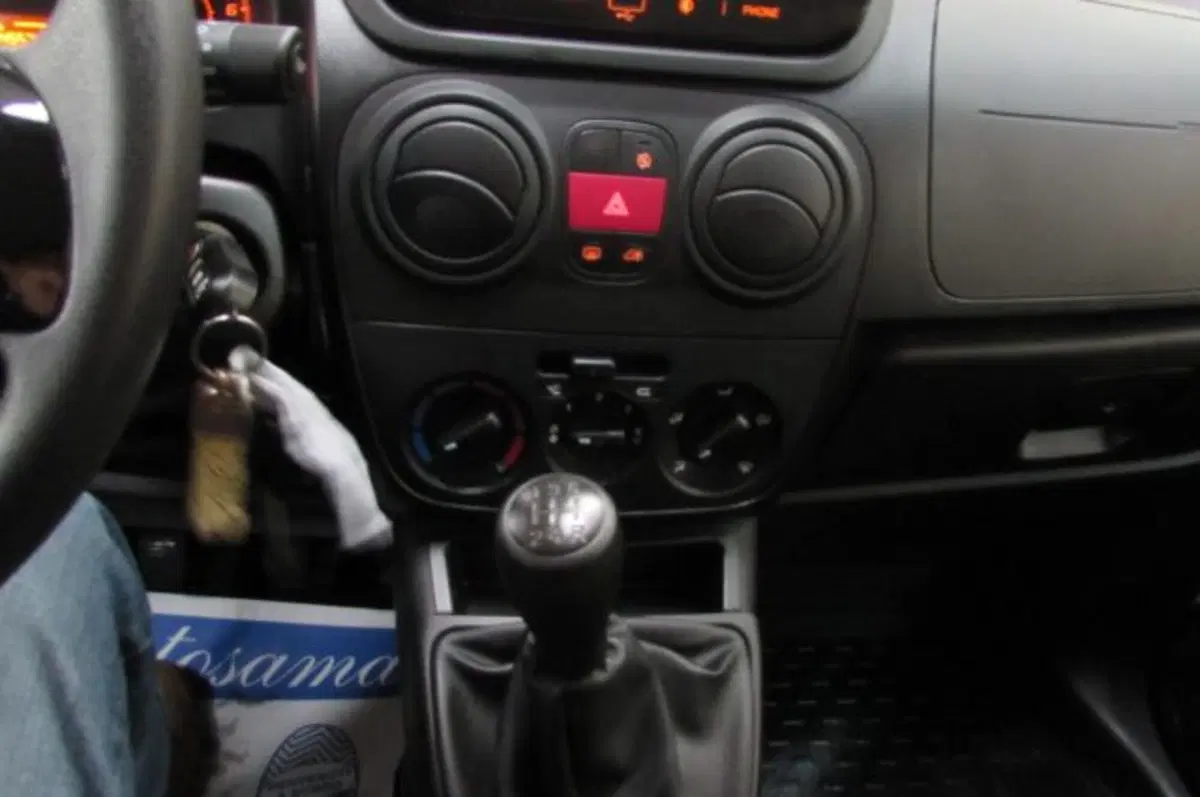 Fiat Fiorino usata a Milano (11)
