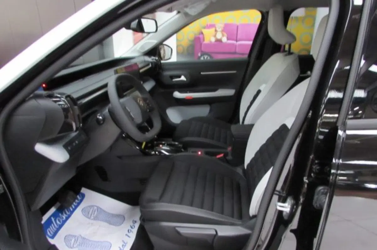 Citroen C3 Aircross nuova a Milano (7)