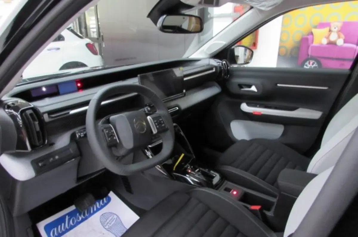 Citroen C3 Aircross nuova a Milano (8)