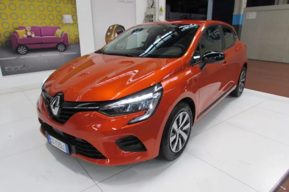 Renault Clio usata a Milano (2)