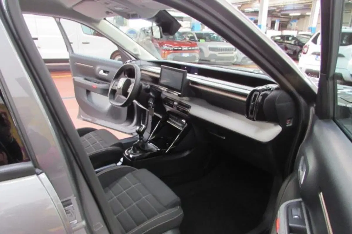 Citroen C3 Aircross usata a Milano (17)