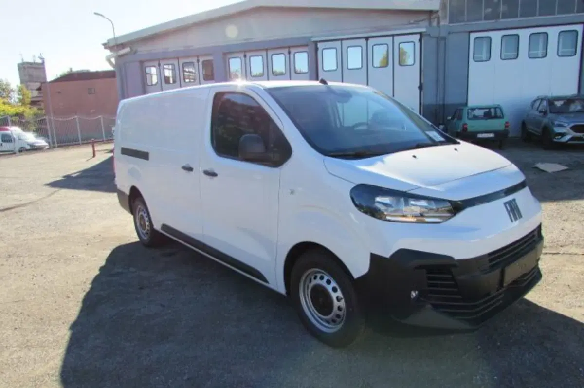 Fiat Scudo Furgone nuova a Milano (3)