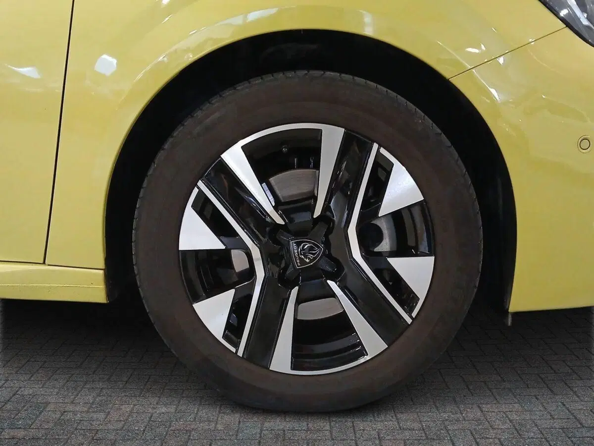 Peugeot 208 usata a Genova (14)