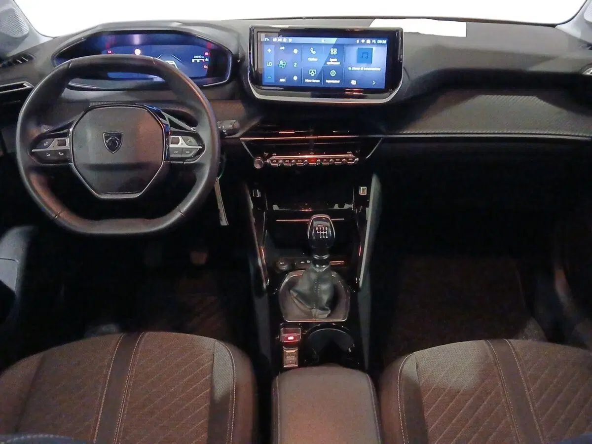 Peugeot 208 usata a Genova (15)
