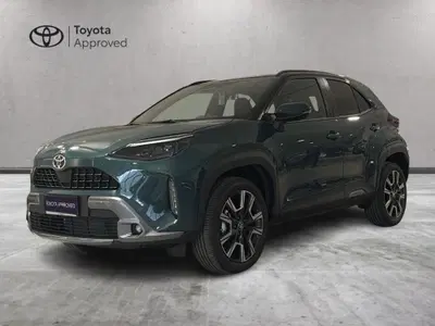 Toyota Yaris Cross Lounge fwd 130cv e-cvt nuova a Genova