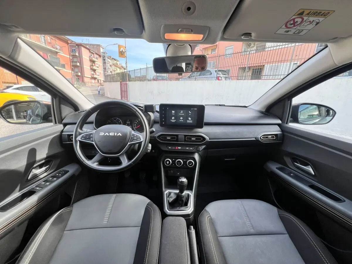 Dacia Sandero usata a Messina (14)