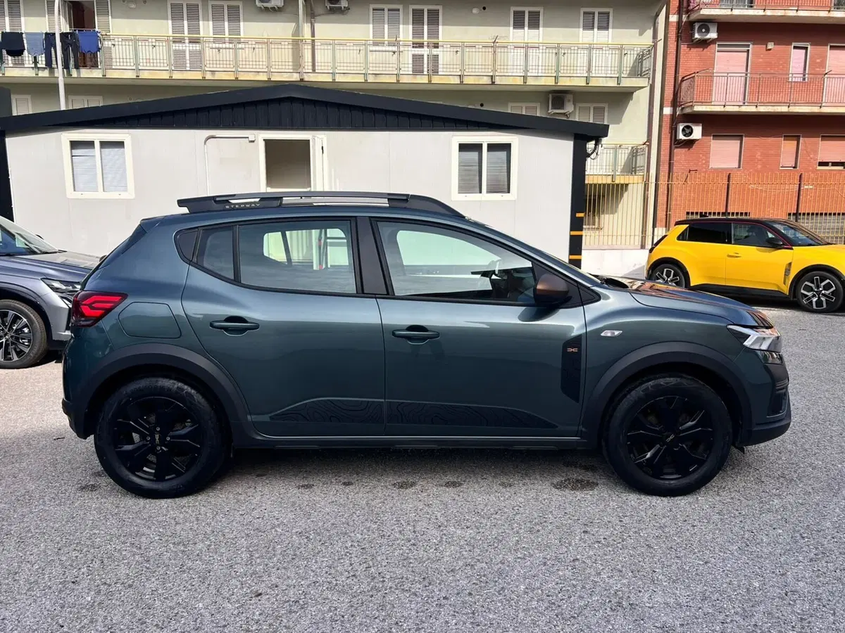 Dacia Sandero usata a Messina (4)