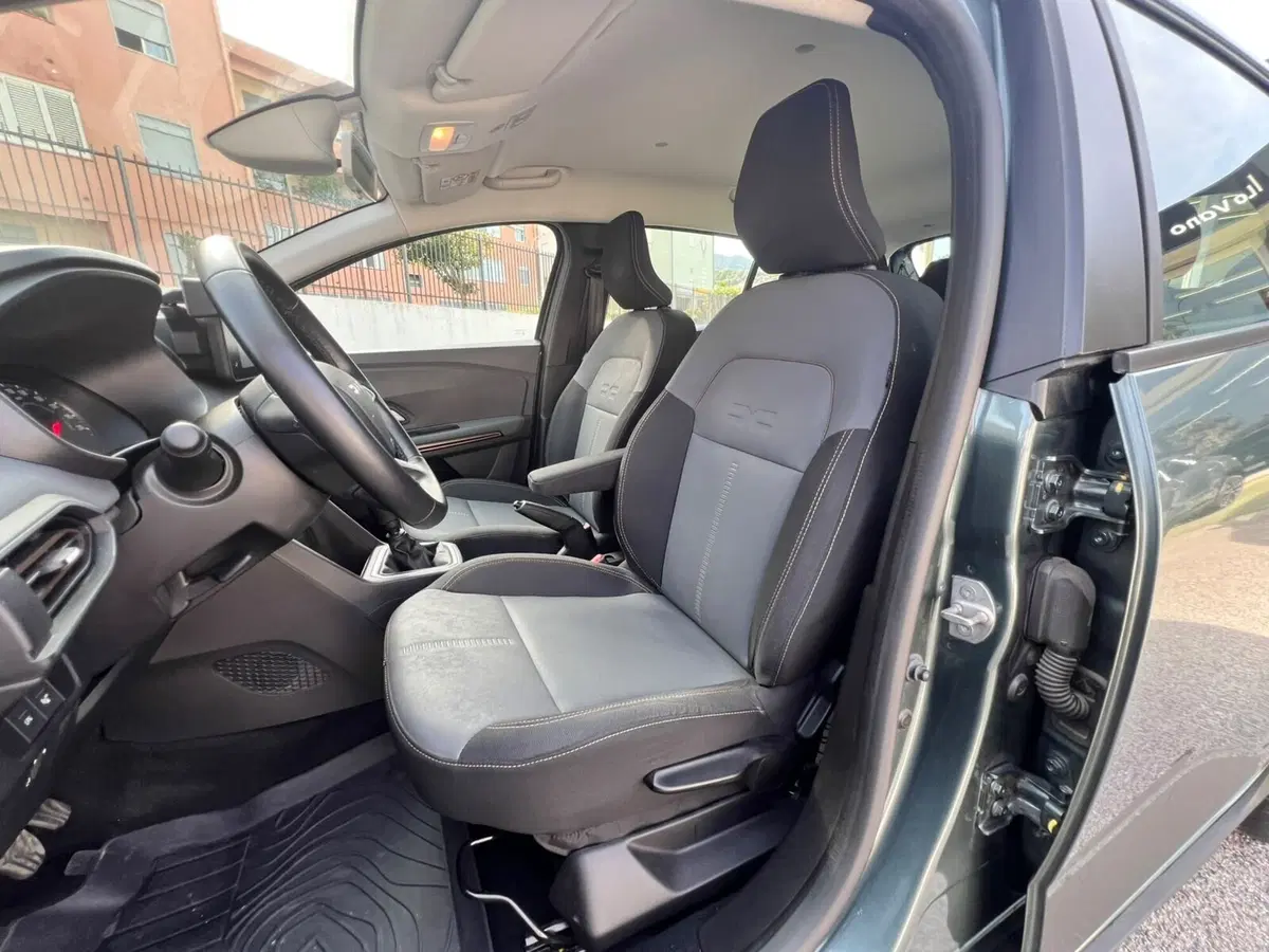 Dacia Sandero usata a Messina (9)