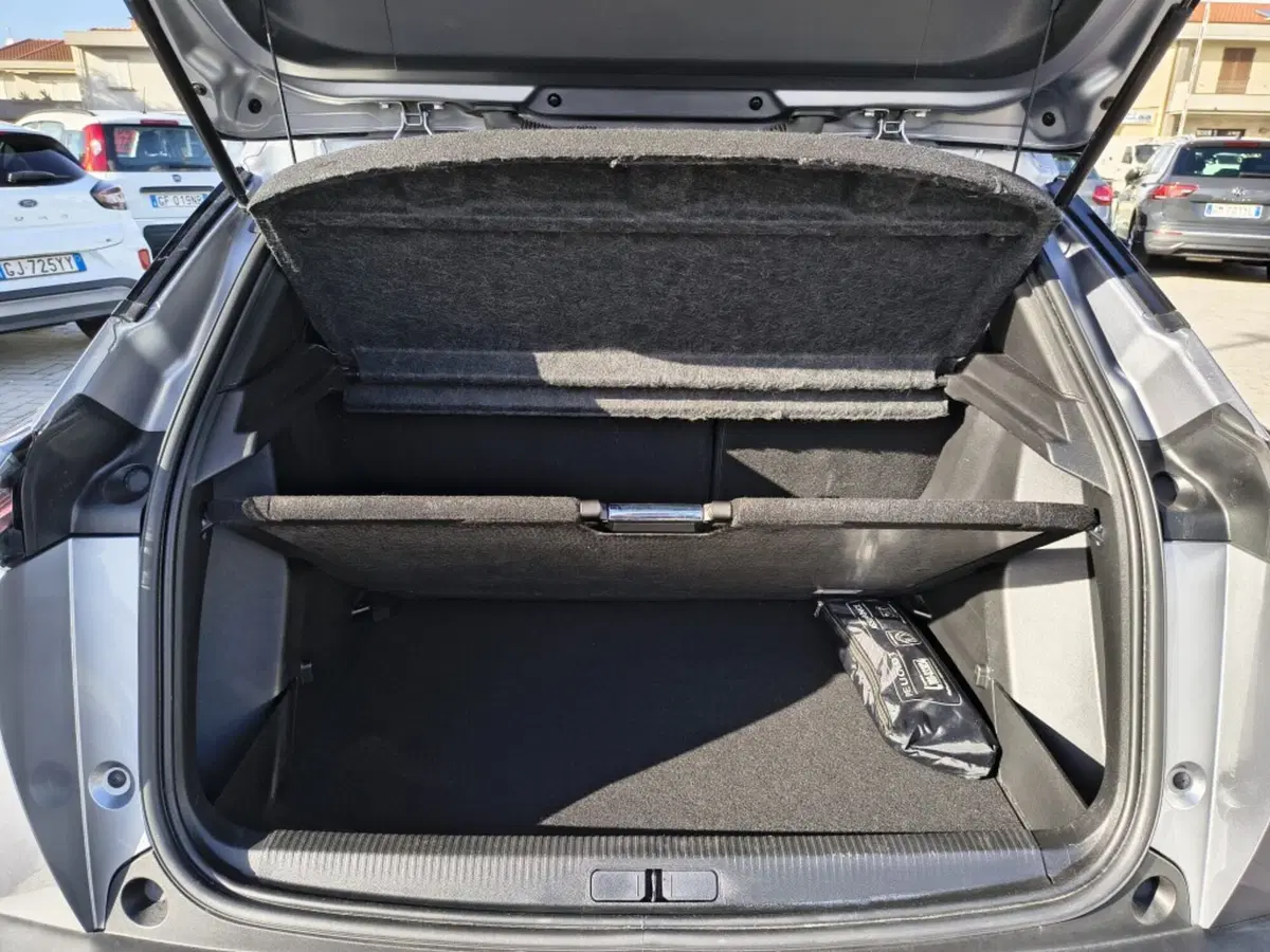 Peugeot 2008 usata a Firenze (8)