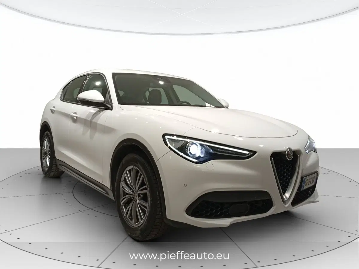 Alfa Romeo Stelvio usata a Ascoli Piceno (6)