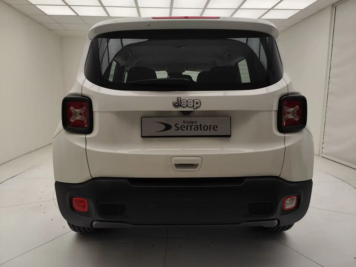 Jeep Renegade nuova a Como (5)