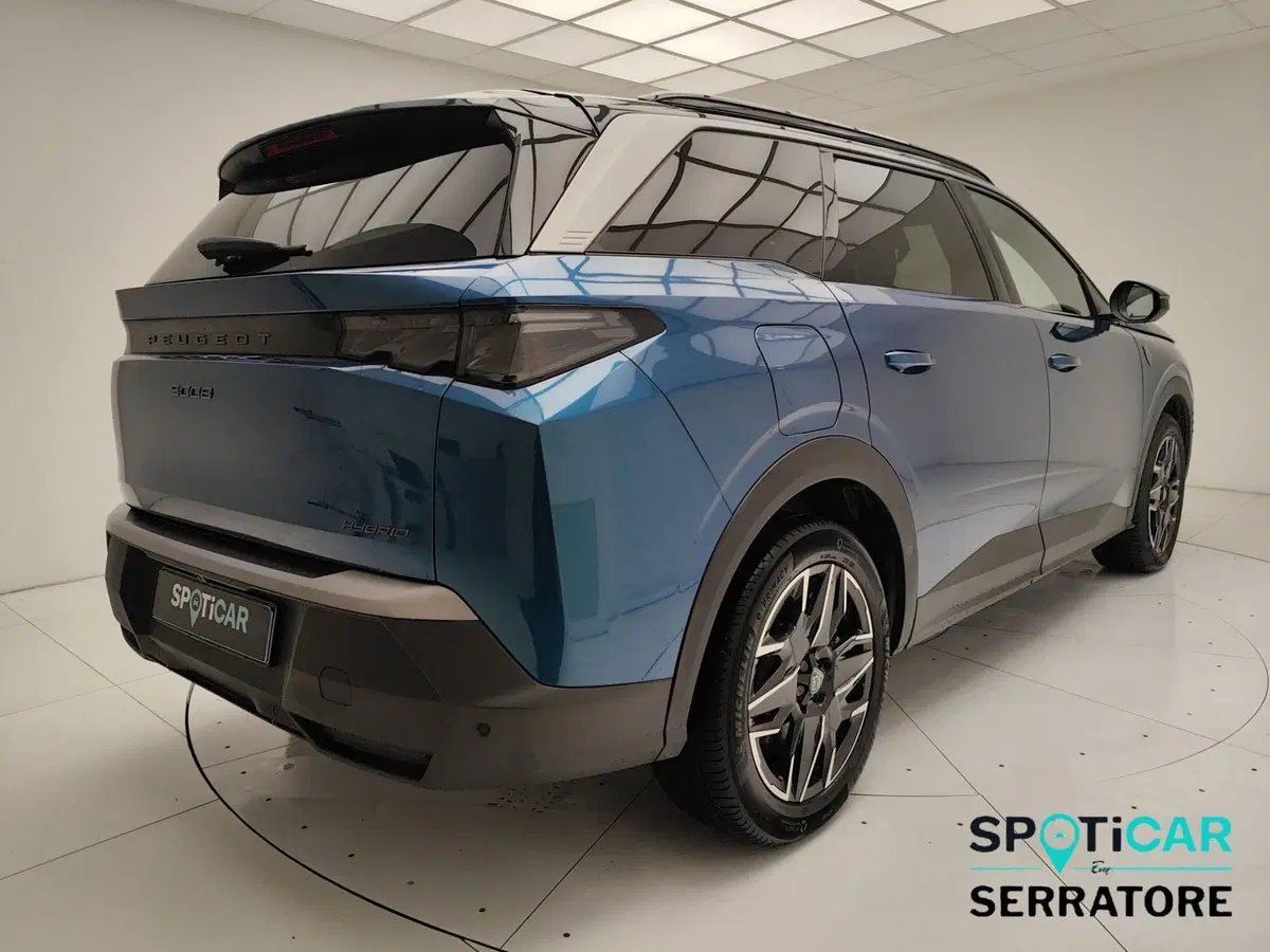 Peugeot 5008 usata a Como (6)