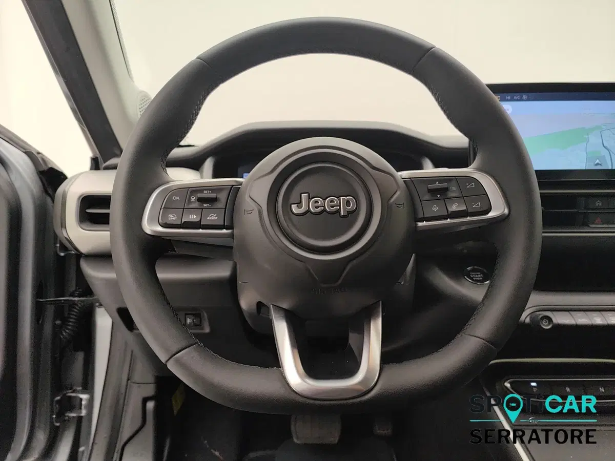 Jeep Avenger usata a Como (17)