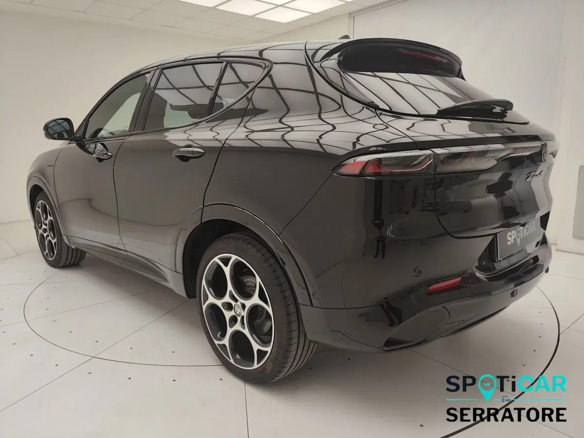 Alfa Romeo Tonale usata a Como (4)