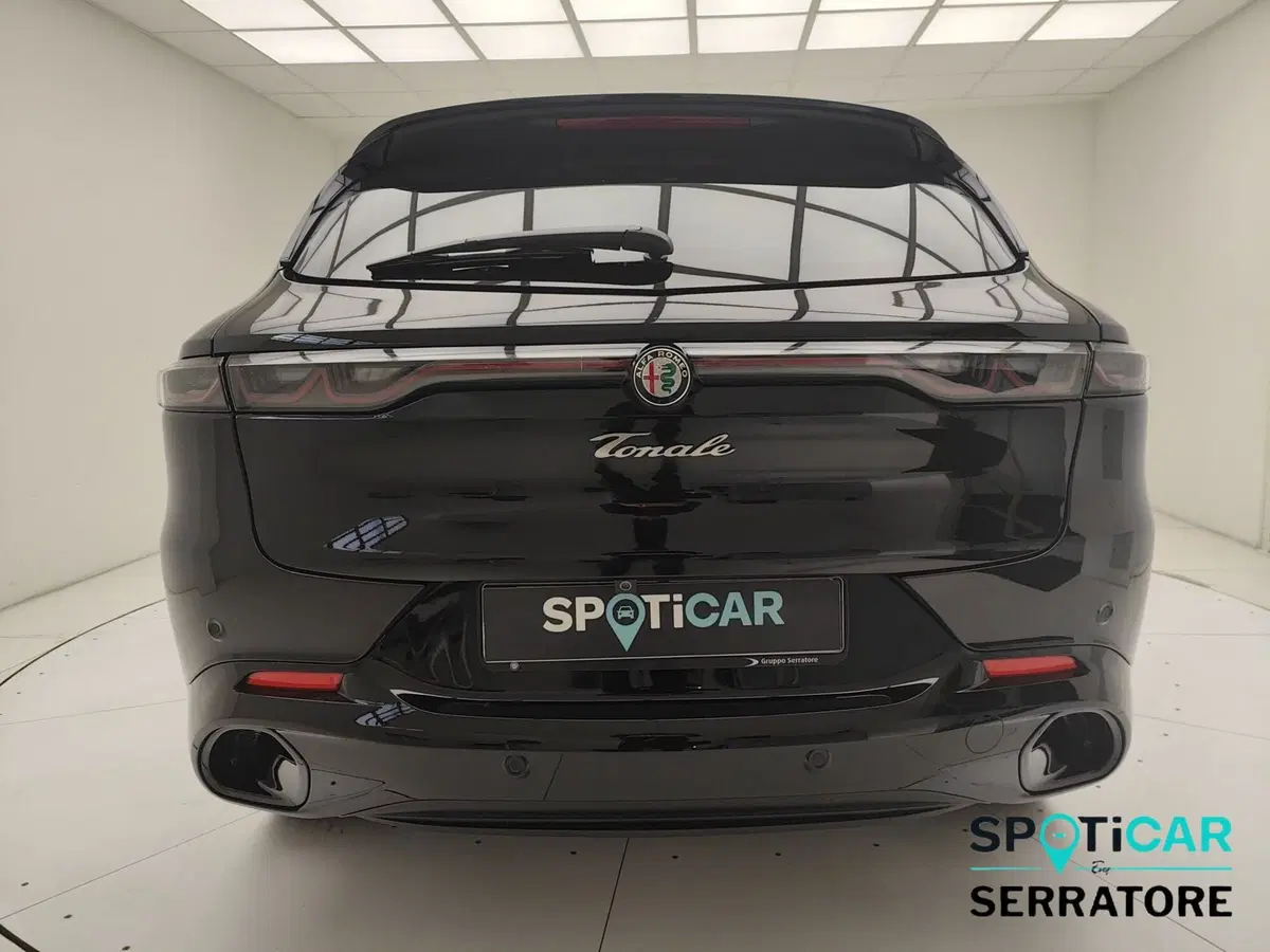 Alfa Romeo Tonale usata a Como (5)