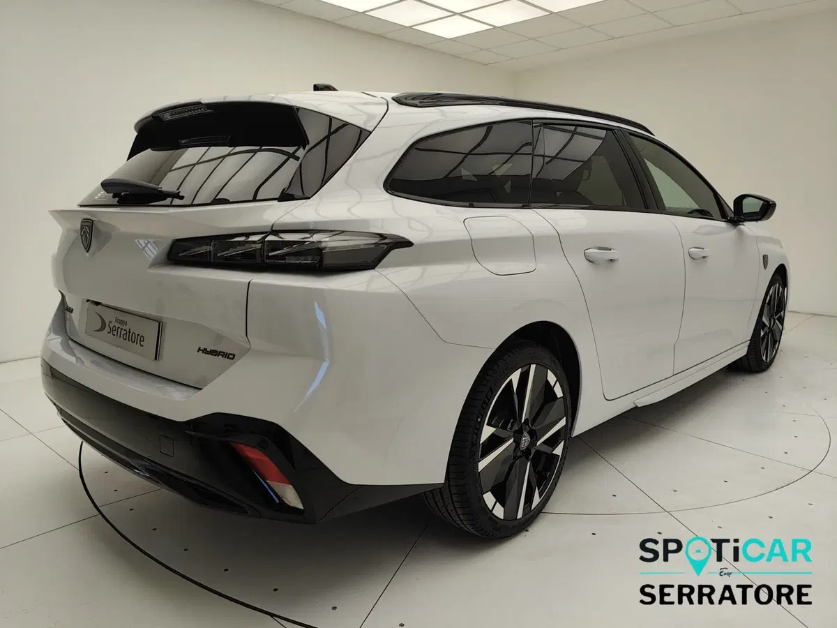 Peugeot 308 SW nuova a Como (3)