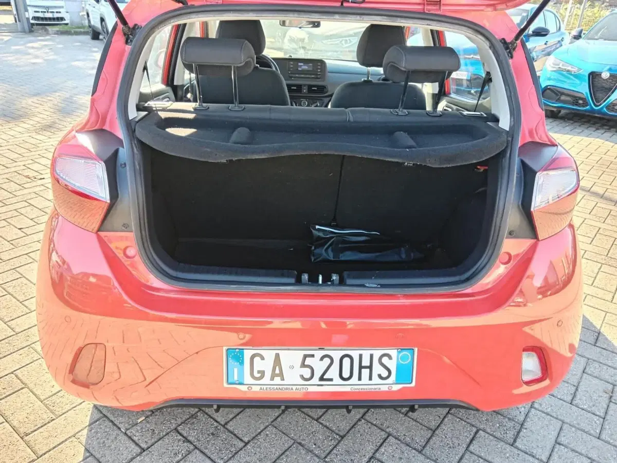 Hyundai i10 usata a Alessandria (7)