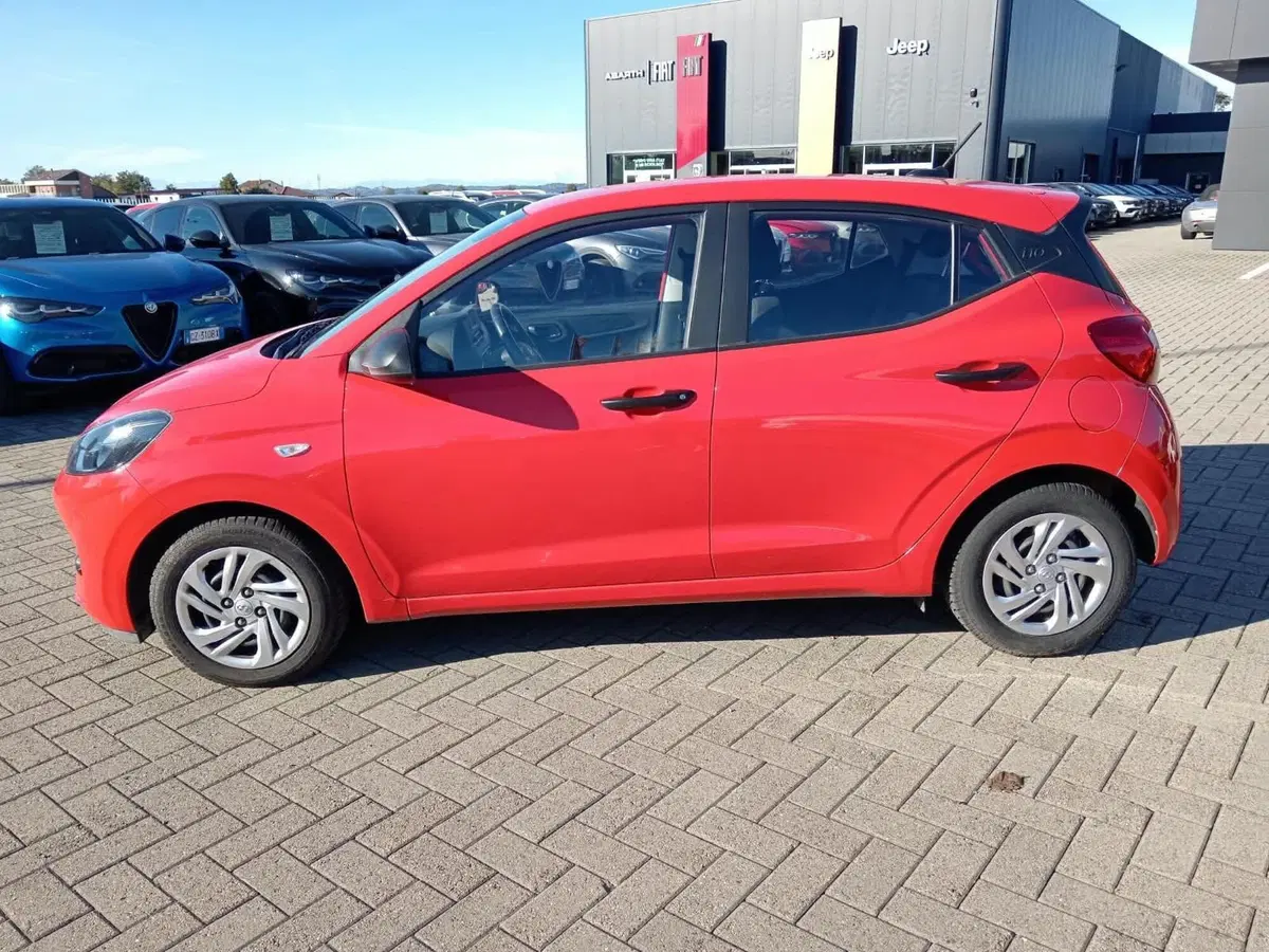 Hyundai i10 usata a Alessandria (9)
