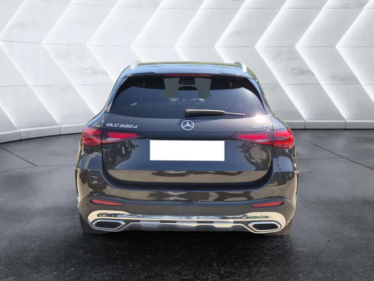 Mercedes-Benz GLC SUV usata  (3)