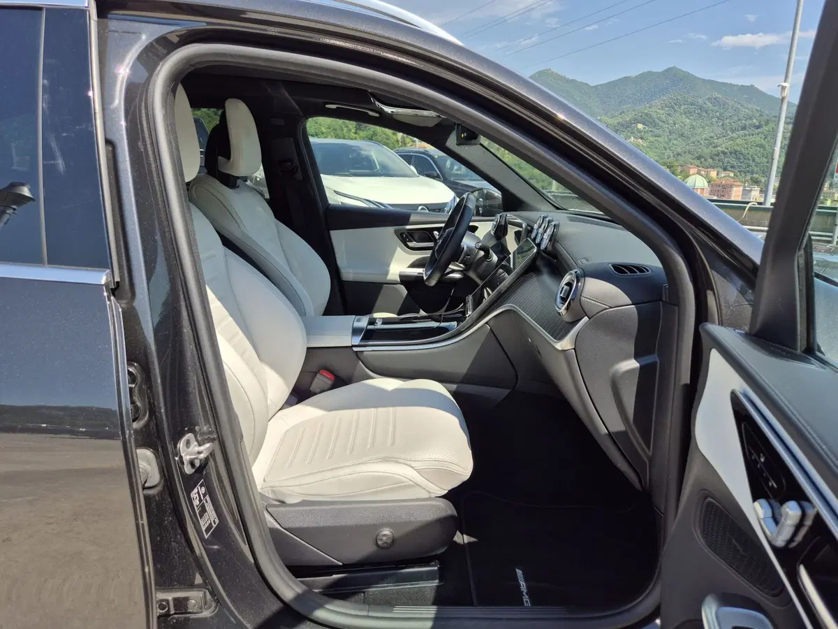 Mercedes-Benz GLC SUV usata  (9)