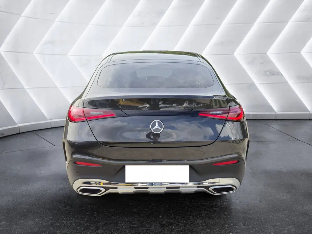 Mercedes-Benz GLC Coupé usata  (3)
