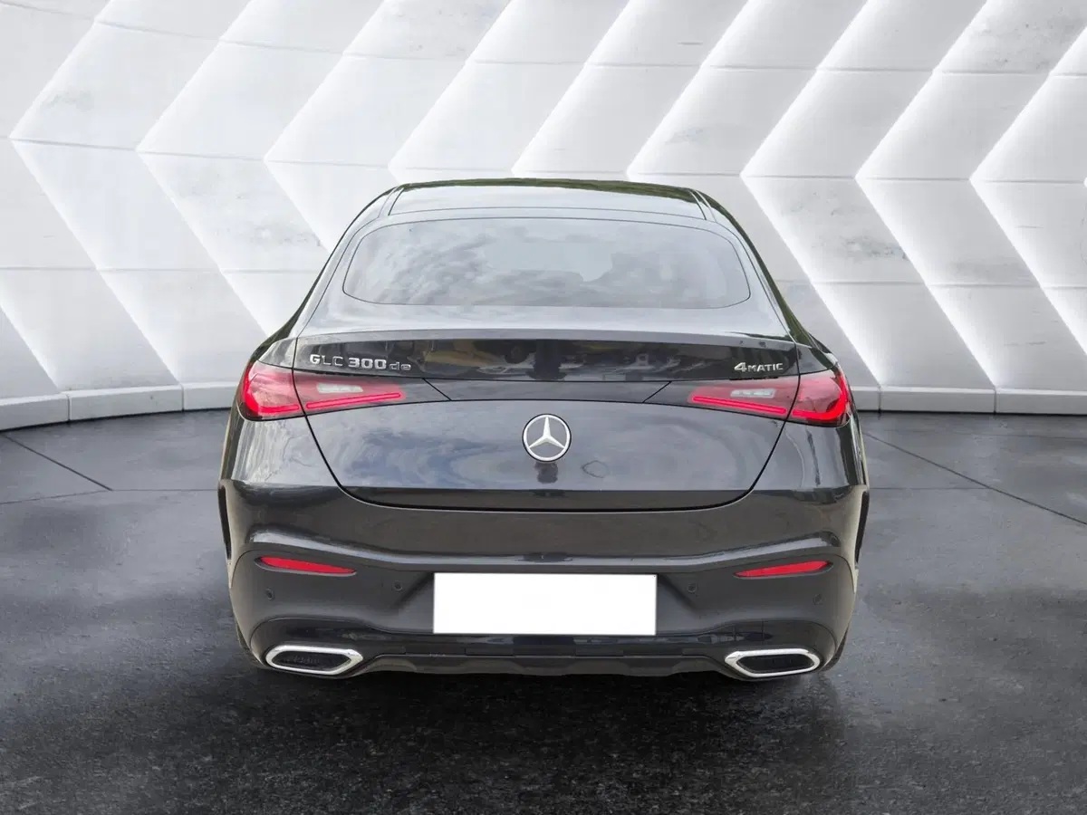 Mercedes-Benz GLC Coupé usata  (3)