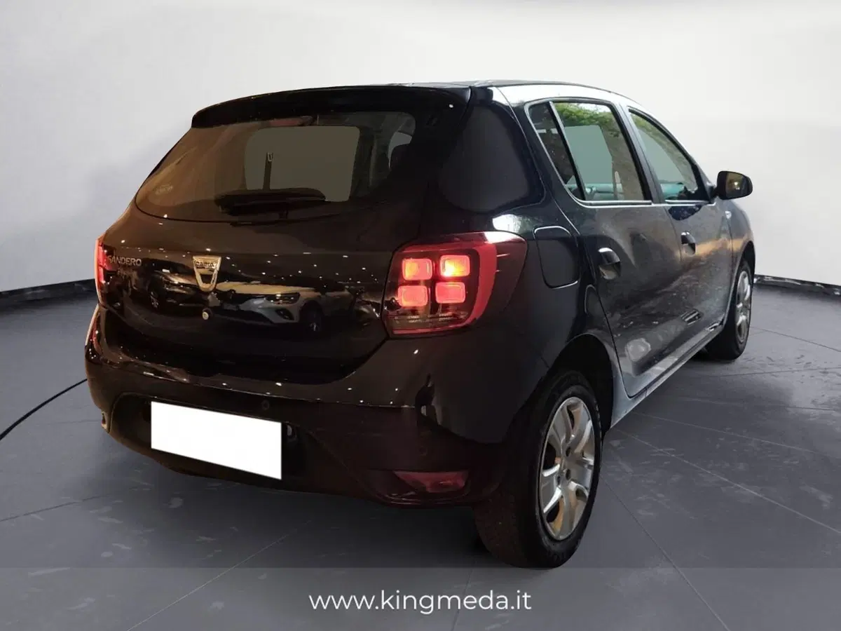 Dacia Sandero usata a Monza e Brianza (4)
