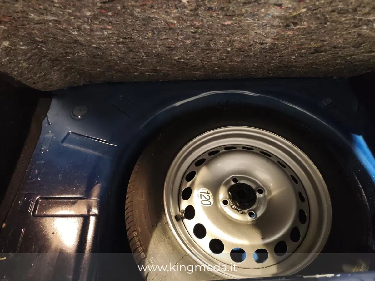 Dacia Sandero usata a Monza e Brianza (7)