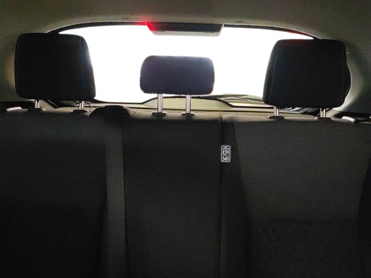Toyota Yaris usata a Milano (12)