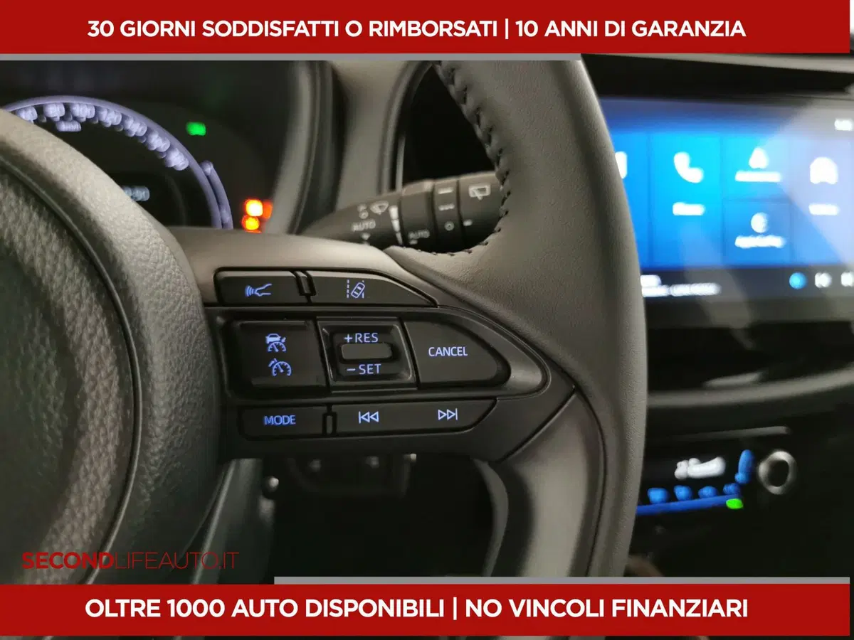 Toyota Aygo X usata a Teramo (11)