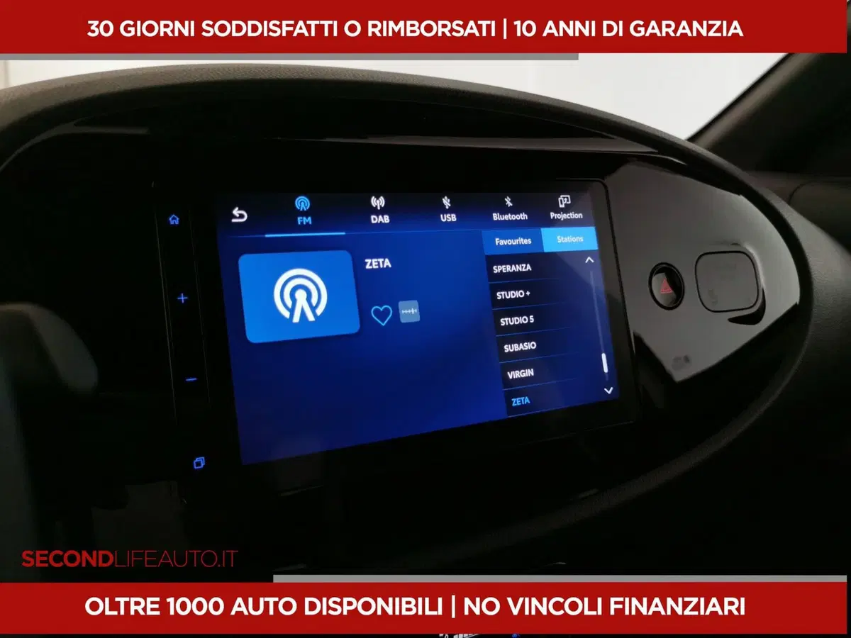 Toyota Aygo X usata a Teramo (17)