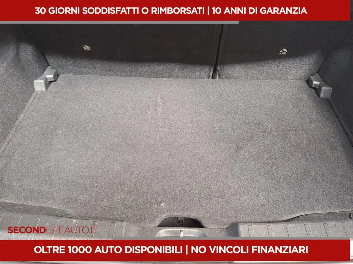 Jeep Avenger usata a Chieti (16)