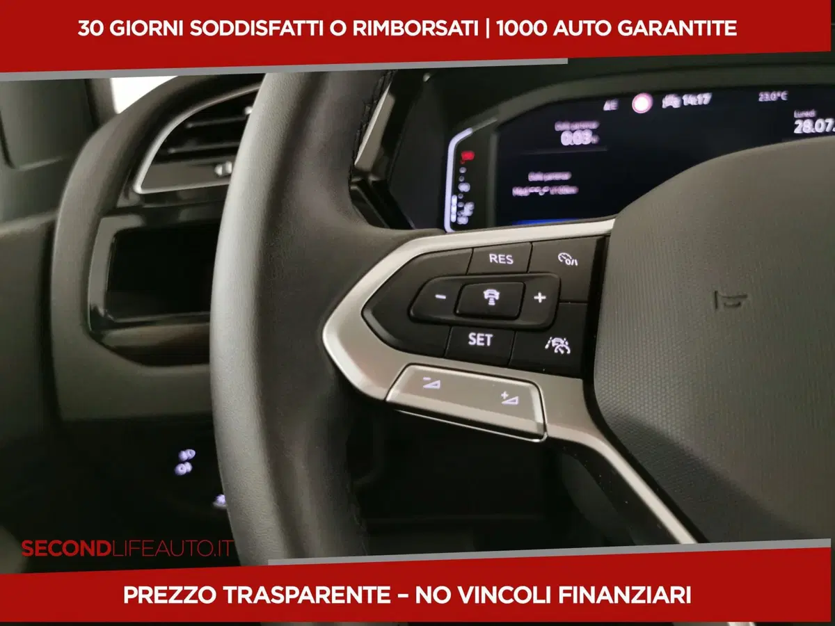 Volkswagen Touran usata a Roma (11)