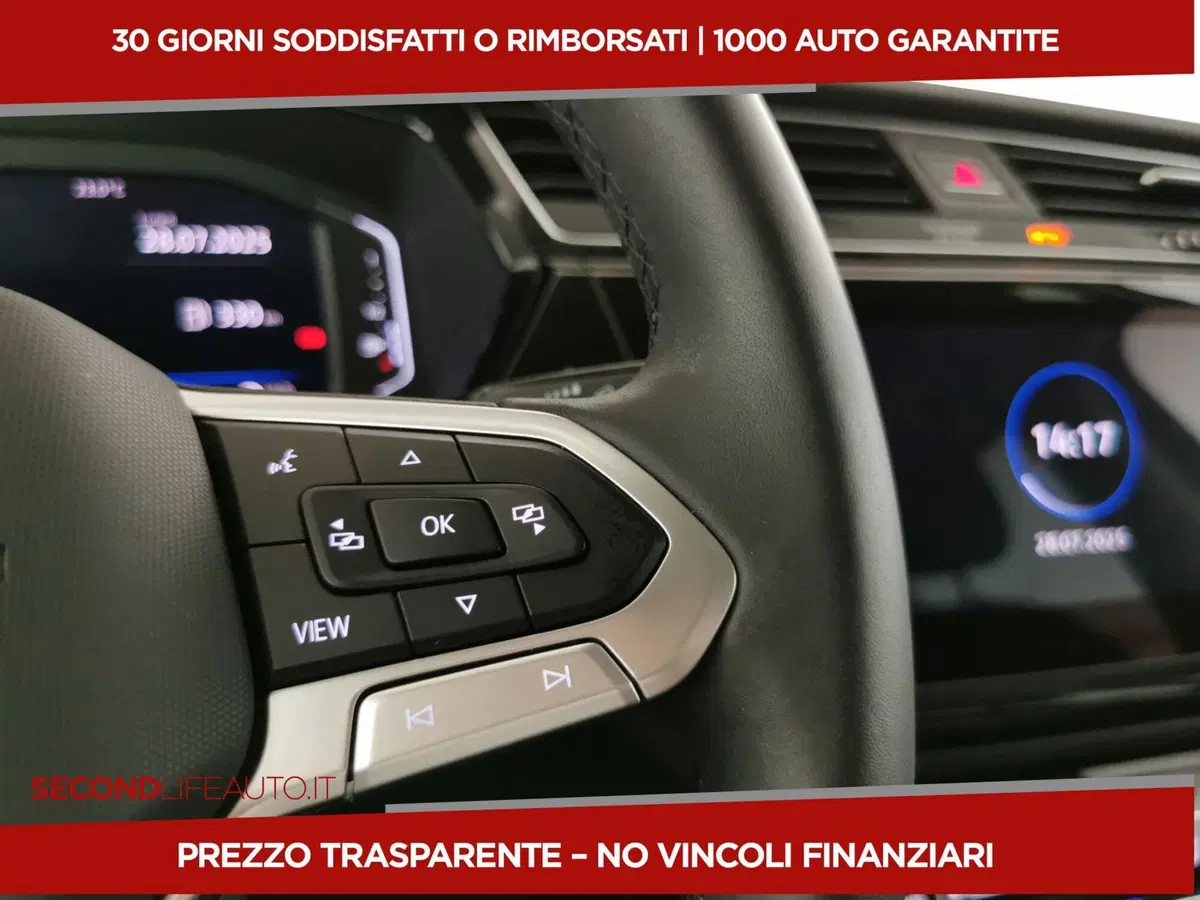Volkswagen Touran usata a Roma (12)