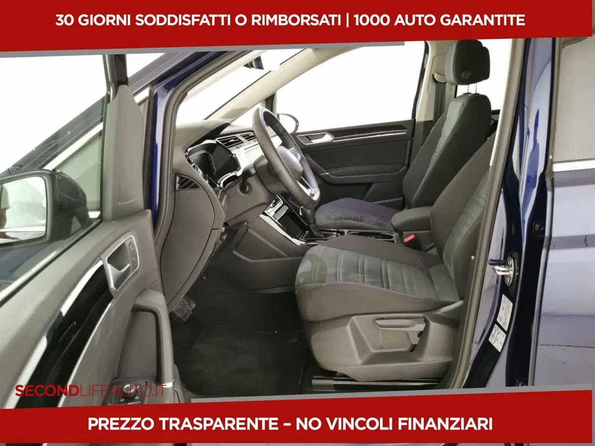 Volkswagen Touran usata a Roma (5)