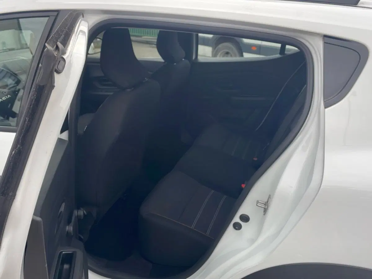 Dacia Sandero usata a Bologna (15)