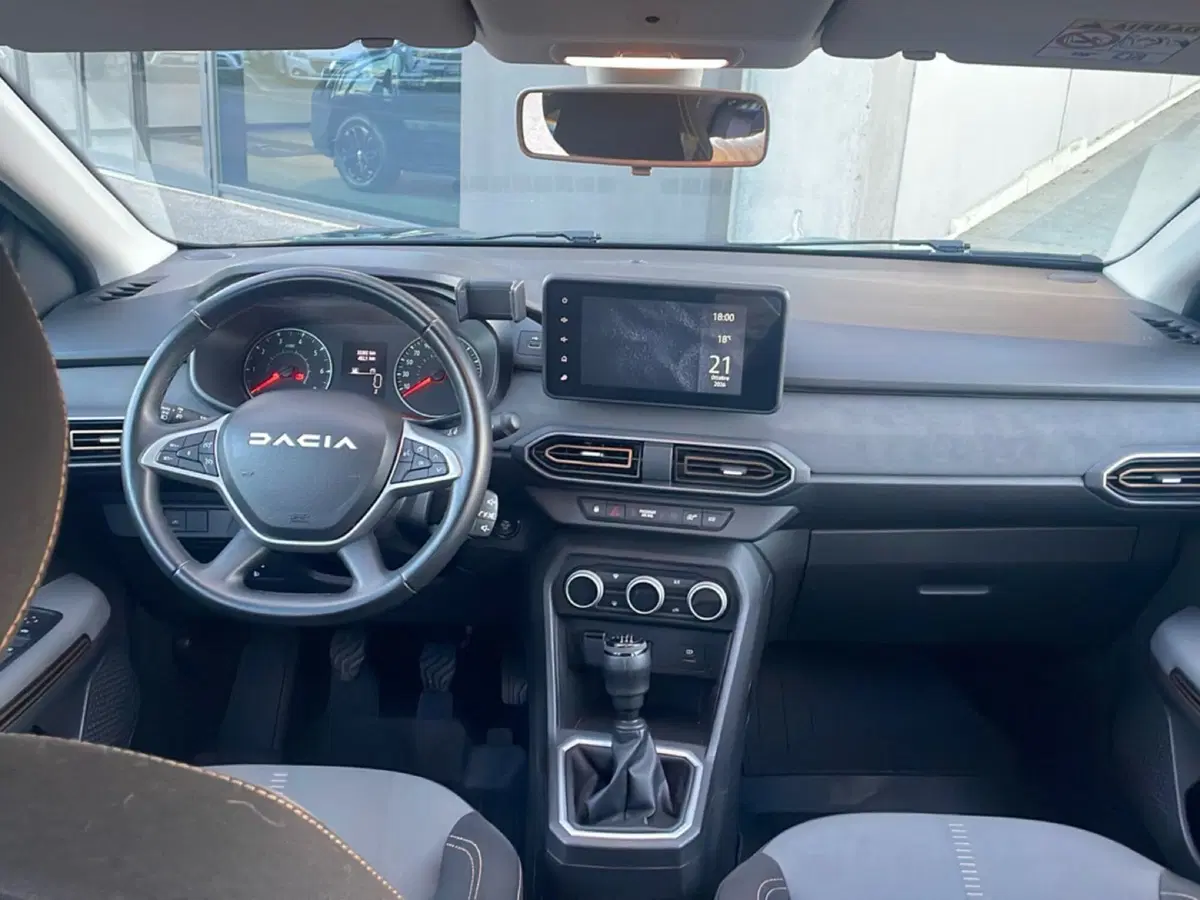 Dacia Sandero usata a Bologna (13)