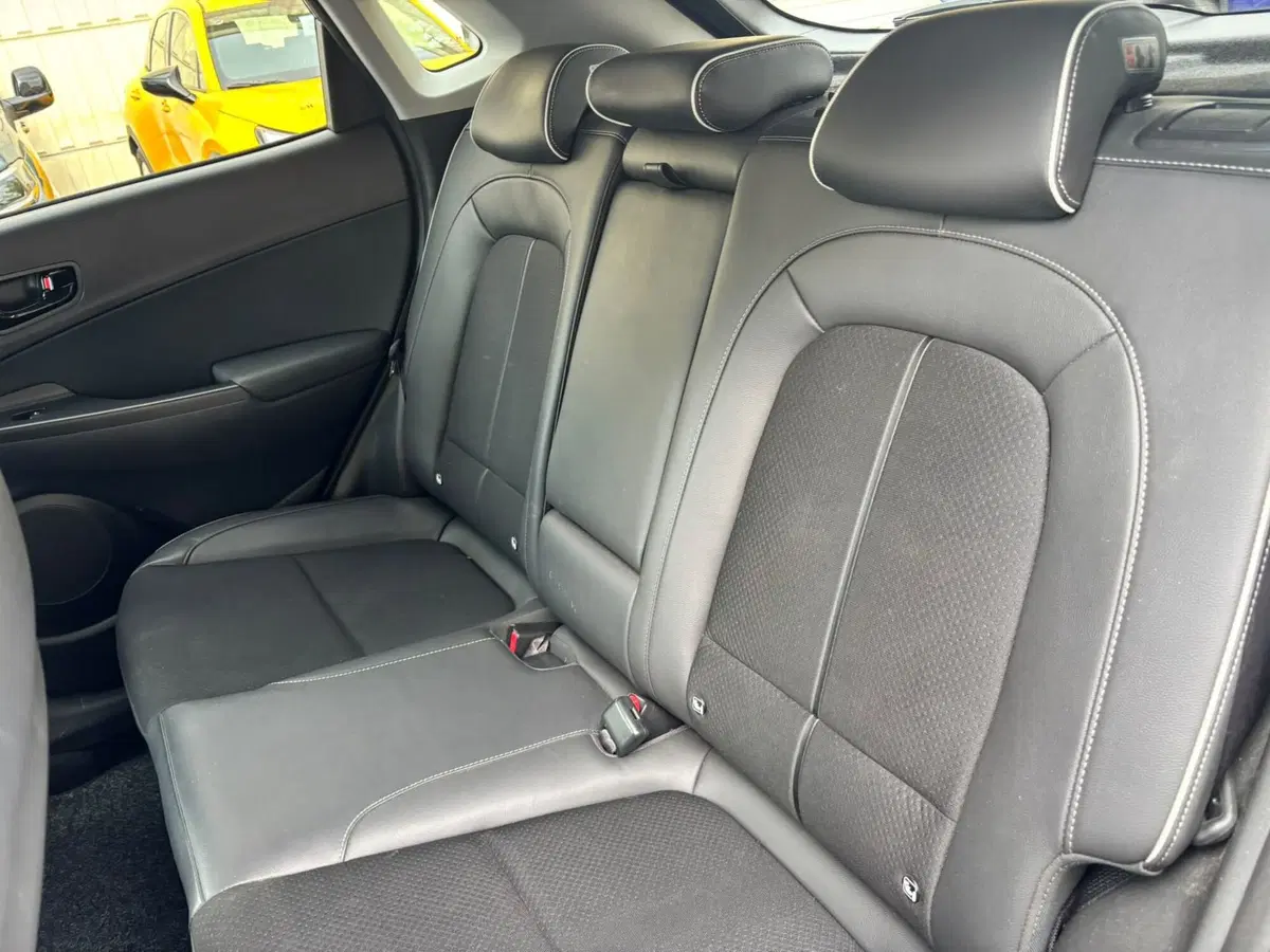 Hyundai Kona usata a Modena (12)