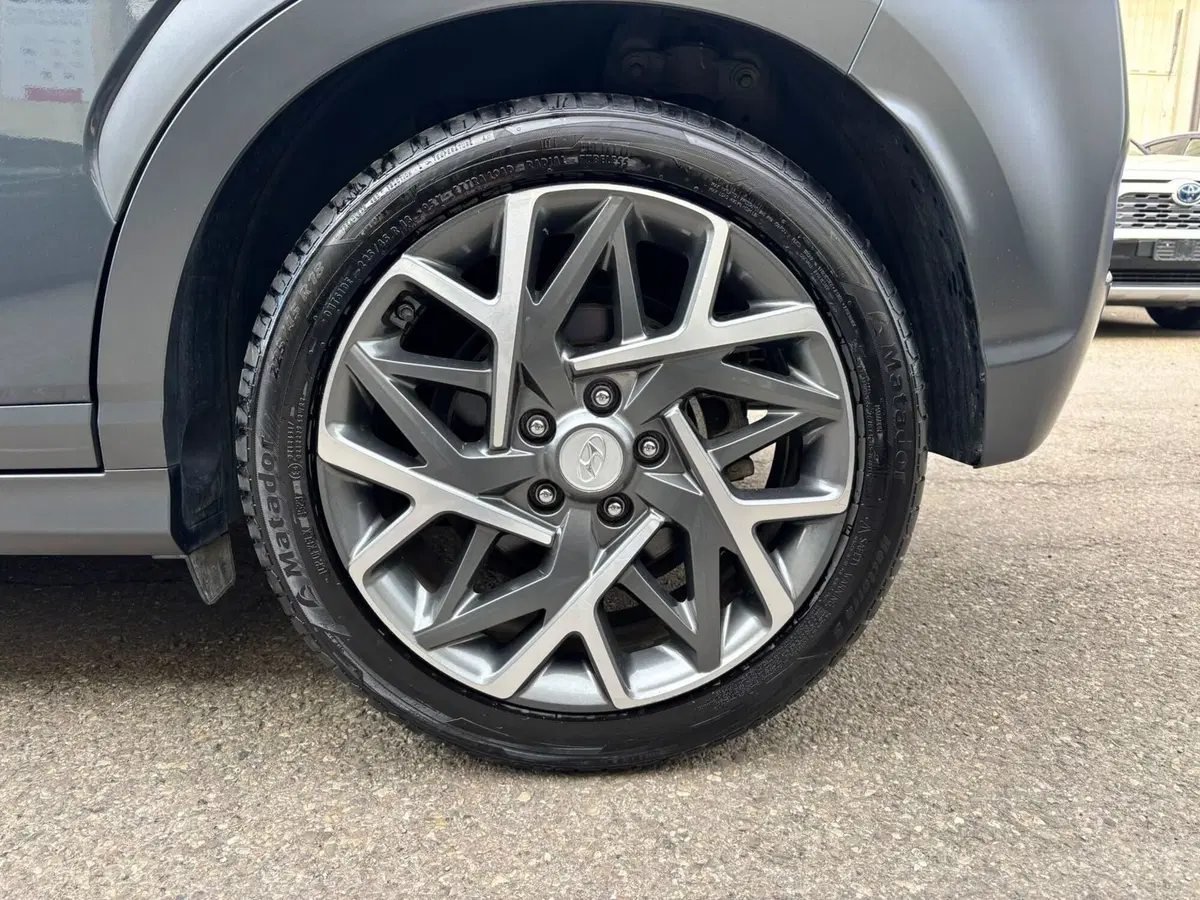 Hyundai Kona usata a Modena (14)