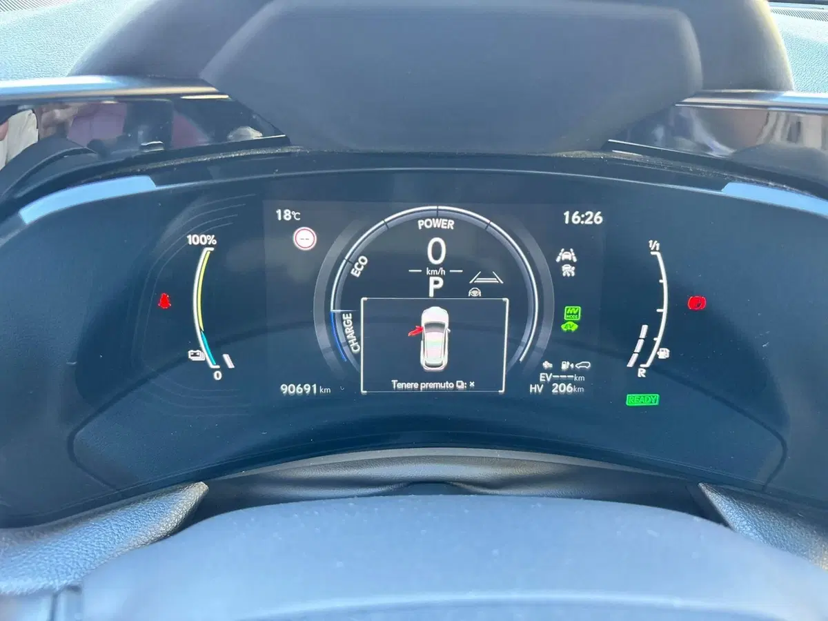 Lexus NX usata a Modena (9)