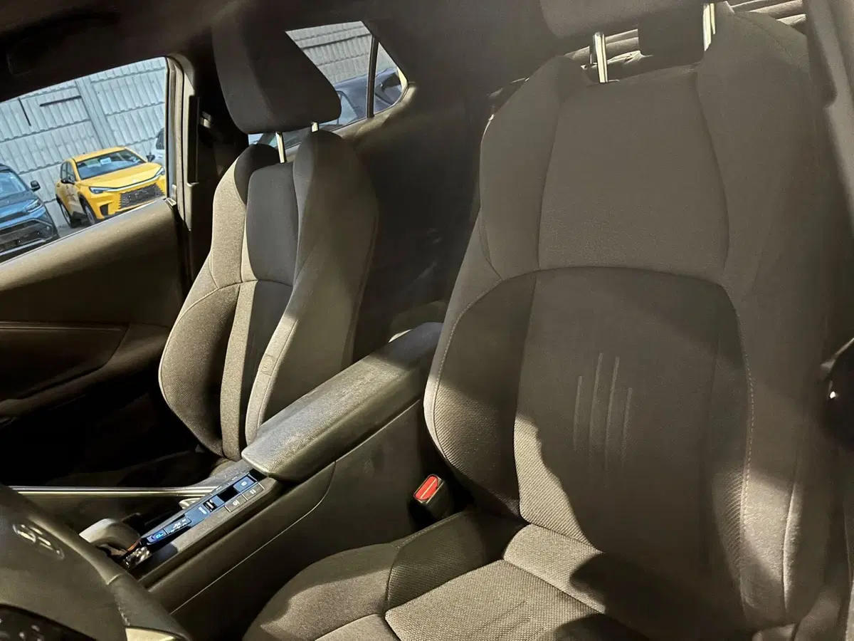 Toyota Toyota C-HR usata a Modena (13)